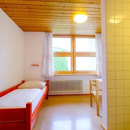 Hostel Djh *