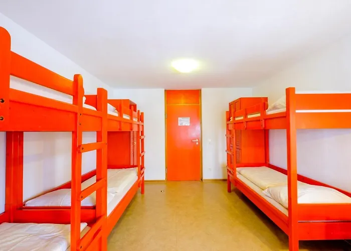 Albergue Djh *
